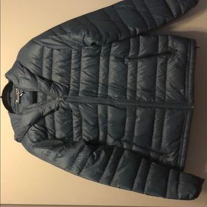 Under Armour men’s navy down jacket